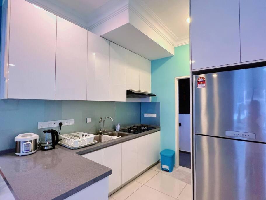 Homely 2Br Heritage D'Sara @ Link To Mrt, Near Thomson Hospital & Sungai Buloh Hospital エクステリア 写真